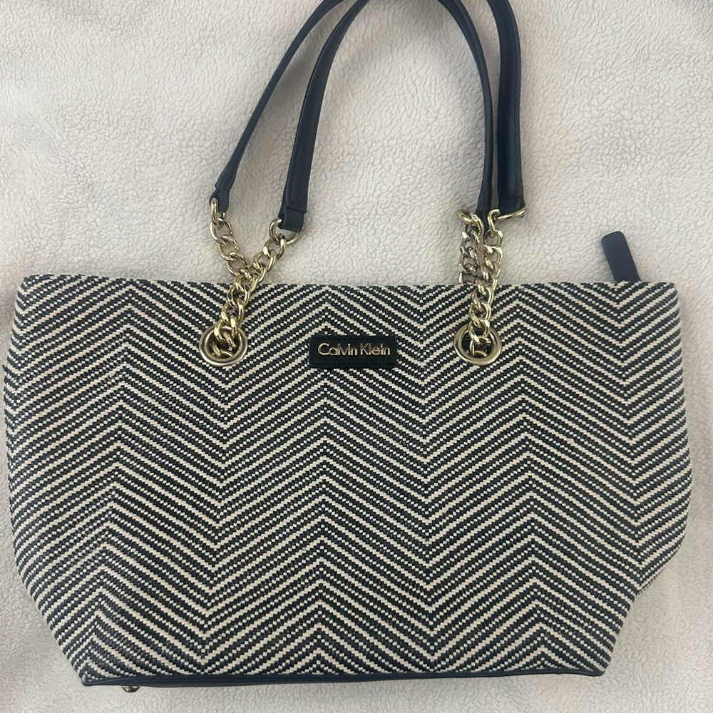 Calvin Klein Chevron Black and White Tote